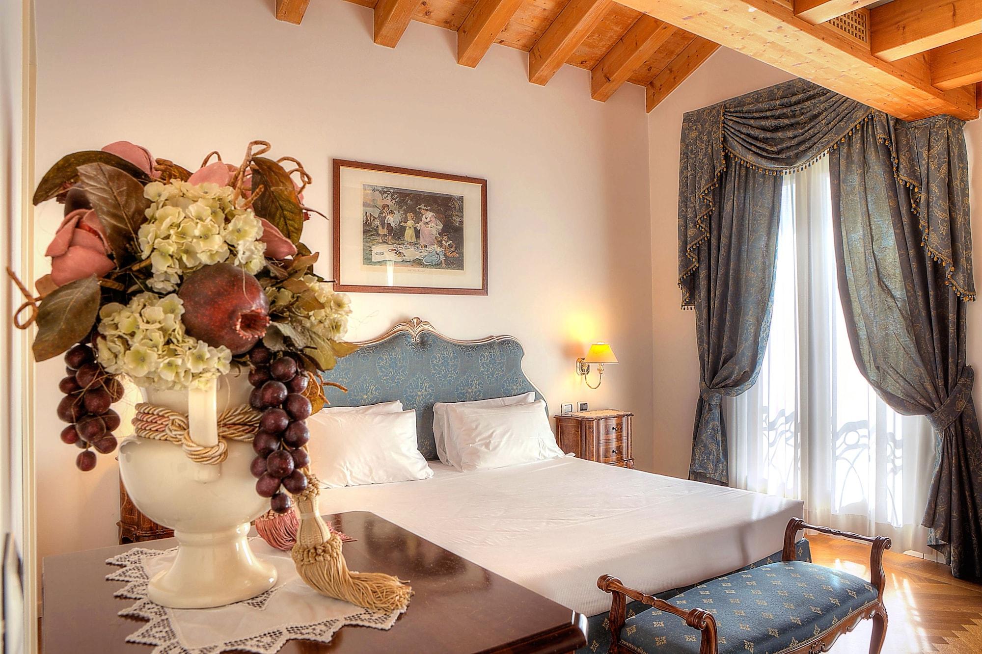 Hotel Borgo Cà dei Sospiri Quarto dʼAltino Esterno foto