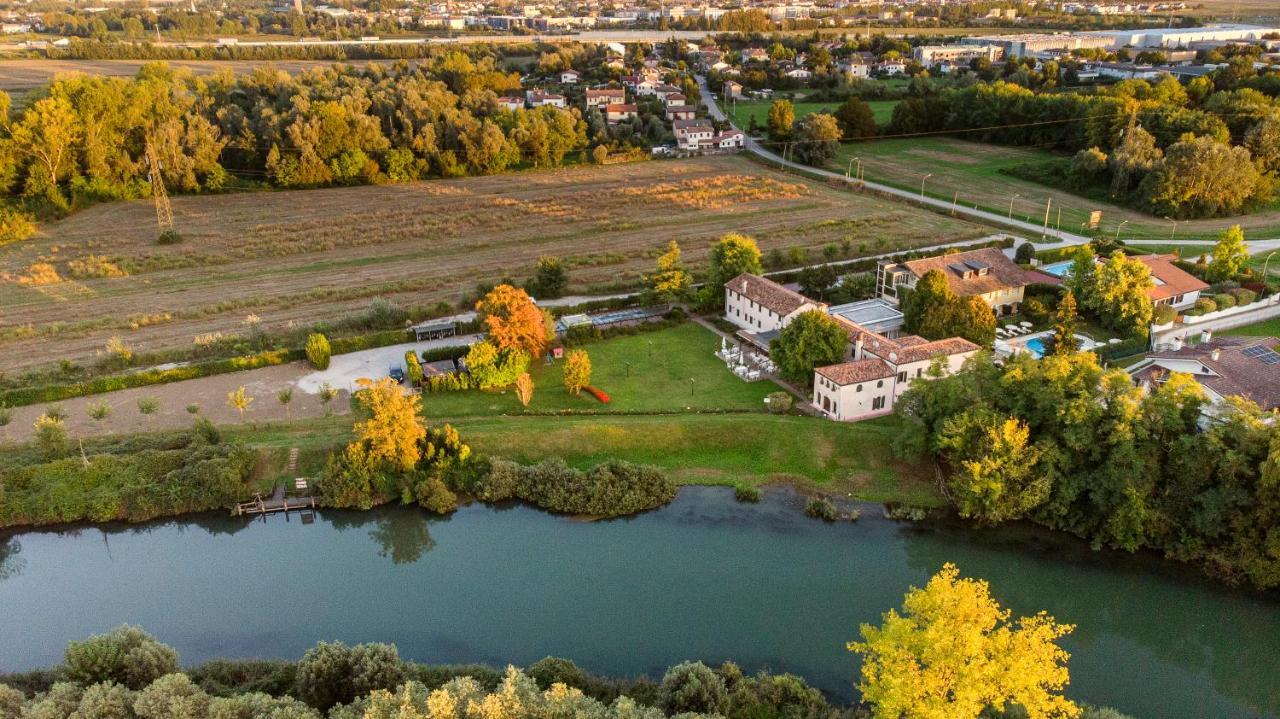 Hotel Borgo Cà dei Sospiri Quarto dʼAltino Esterno foto