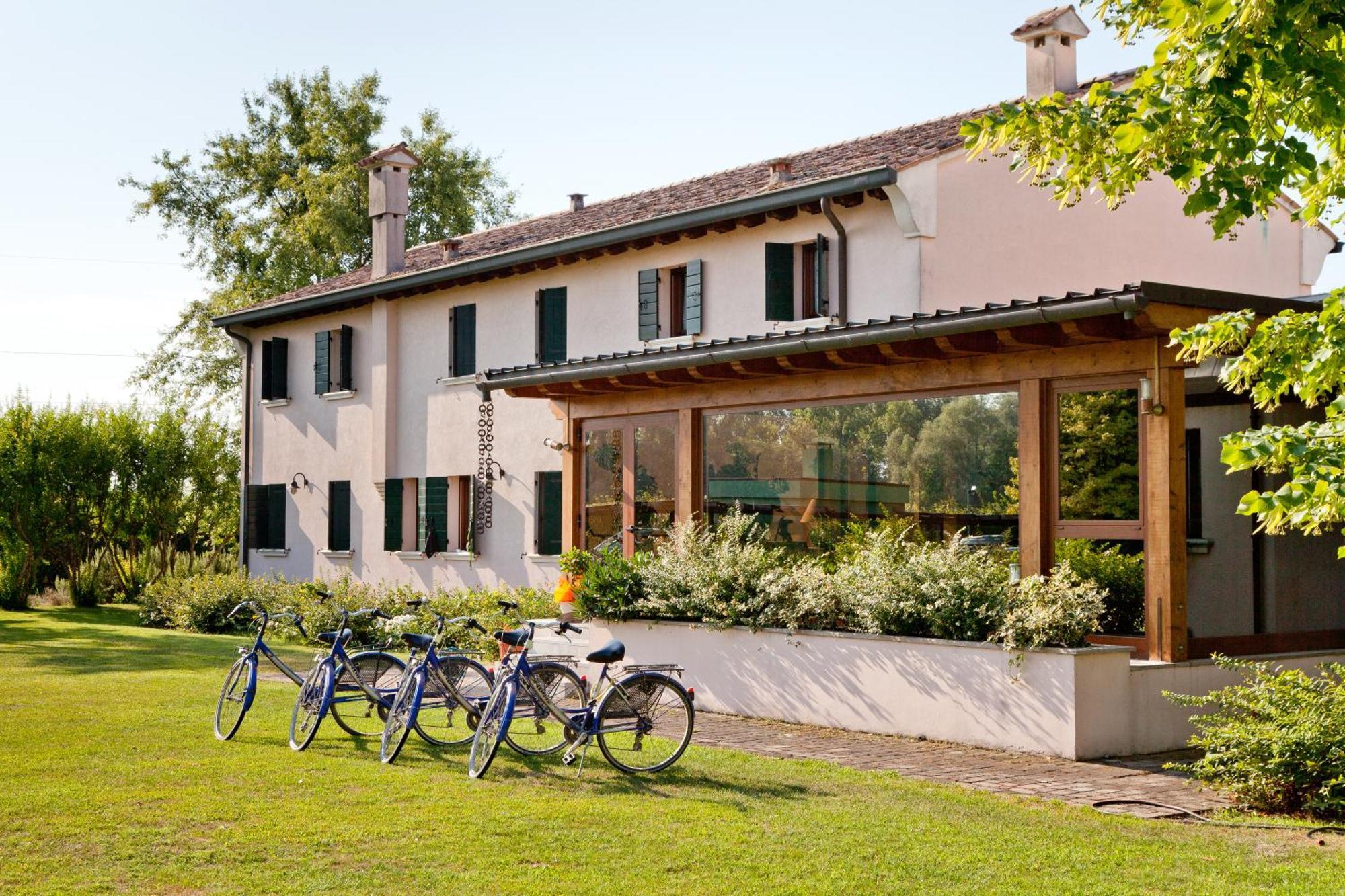Hotel Borgo Cà dei Sospiri Quarto dʼAltino Esterno foto