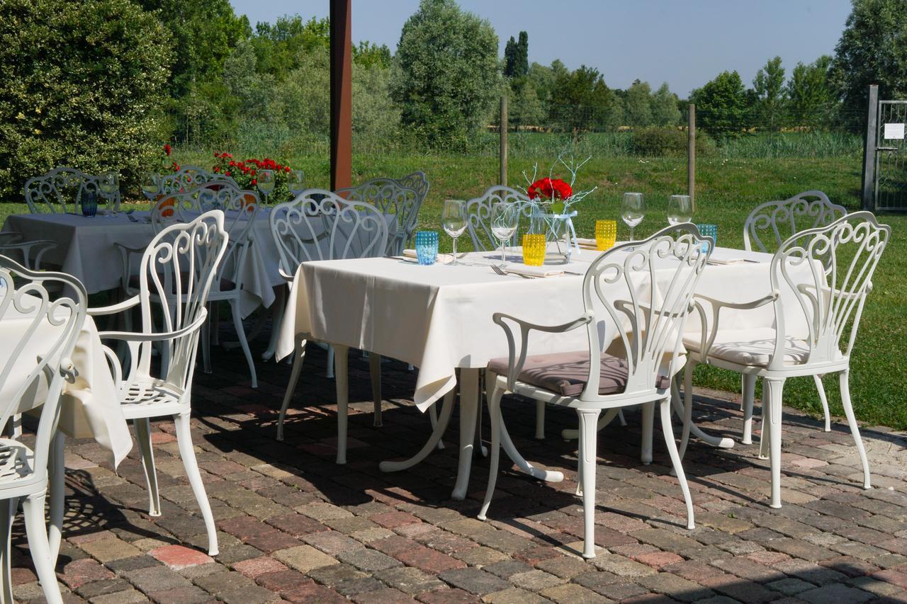 Hotel Borgo Cà dei Sospiri Quarto dʼAltino Esterno foto