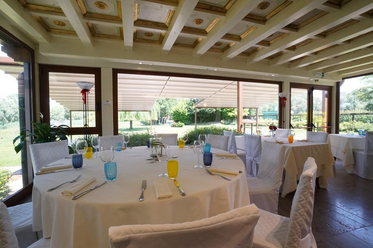 Hotel Borgo Cà dei Sospiri Quarto dʼAltino Esterno foto